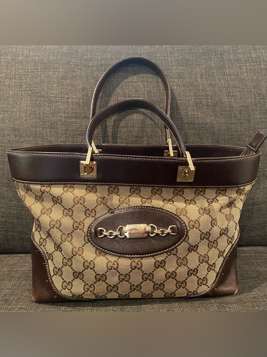 Gucci Handbags - Gucci Beige GG Canvas Tote w/ Brown Leather & Gold Horsebit Hardware. Classic ❤️
